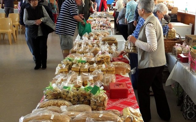 Gansbaai HerbergAanSee Basaar REUSE SUKSES 13